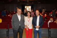 Manuel Torralbo, Lourdes Arce y Salustiano Mato, durante las jornadas celebradas en el Salón de Actos del Rectorado. 