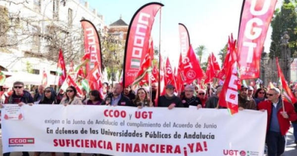 Imagen de la manifestación en apoya a la Universidad Pública Andaluza