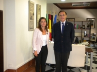 La delegada del Gobierno, Isabel Ambrosio, y el rector de la UCO, Jos  Carlos Gmez Villamandos,  en la reunin.