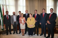 Alfredo Albizar (SU); Manuel Torres (VR Estudiantes UCO); Justo Castaño (VR Politica Cientifica UCO); Carmen Galán (VR Internacionalización UCO); Antonio Cubero (Gerente UCO); Antonia López (Vicegerente UCO); J.A. Cristóbal (SU); Ricardo Domínguez ( Gerente CEIA3 UCO); Alberto García (Responsable Instituciones en Córdoba- Banco Santander)