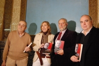 de izquierda a derecha, Rafael Garca Contreras, Carmen Blanco Valds, Julio Anguita y Ricardo Gonzlez Mestre