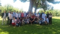 Foto de familia de los participantes en el Campus Universitario Carrefour