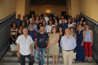 En la foto, la Vicerrectora de Estudios de Posgrado y Formación Continua y el director de la Escuela de Doctorado de la UCO, junto a responsables de la Associazione Mnemosine y alumnos, en la inauguración de las Jornadas.